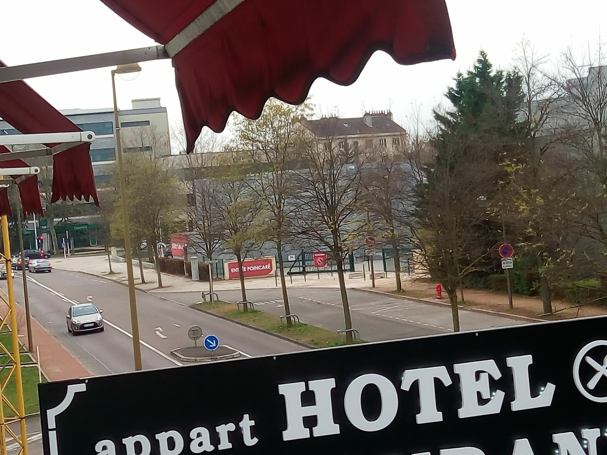 Apparthotel Dijon Congres Expo Esterno foto