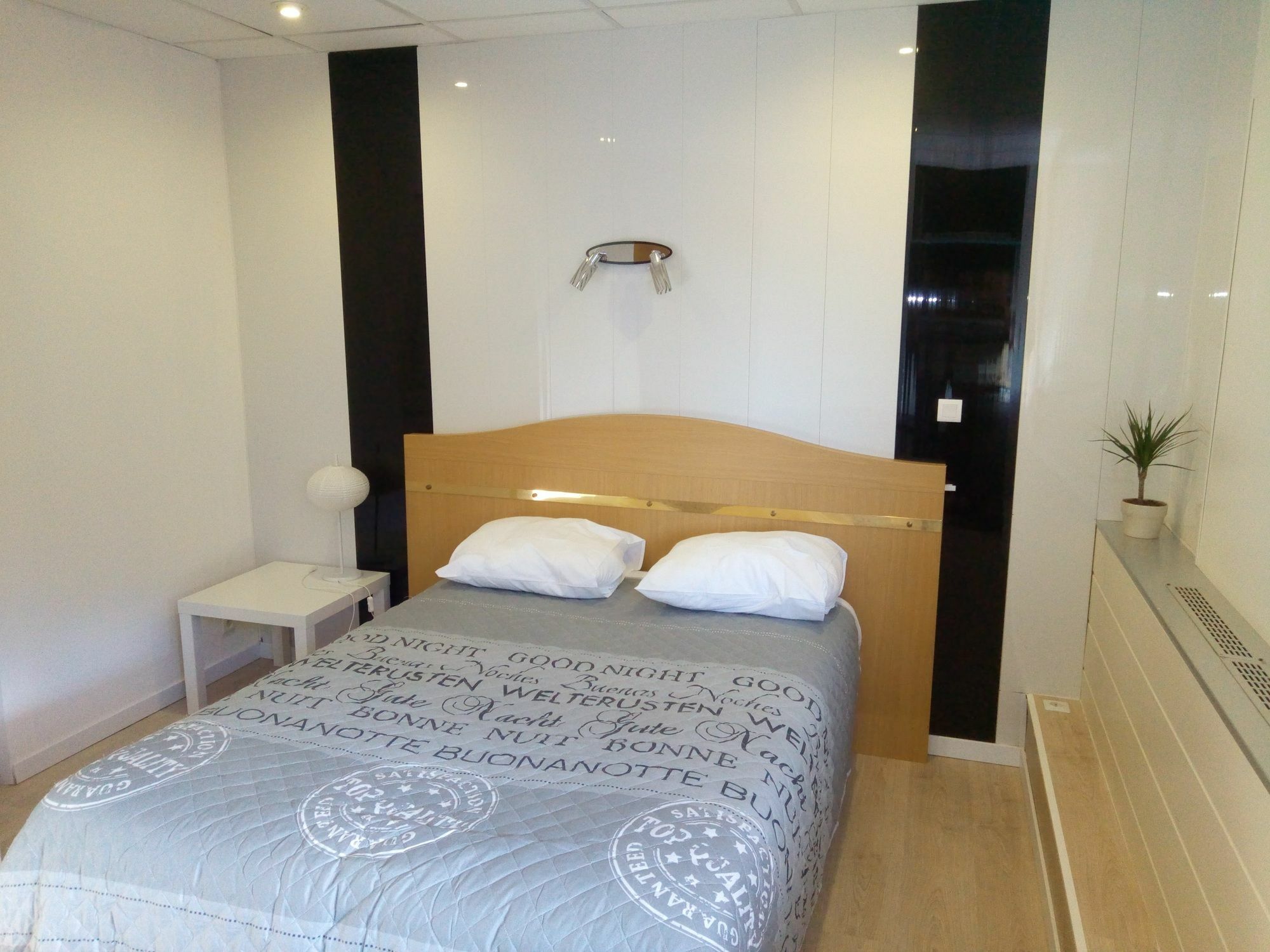 Apparthotel Dijon Congres Expo Esterno foto